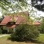 Foresta 4*