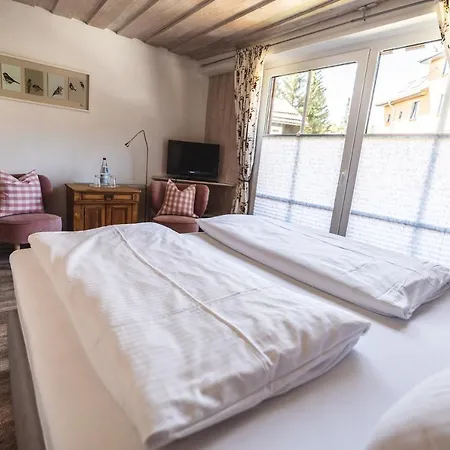 Foresta Guest house 3*