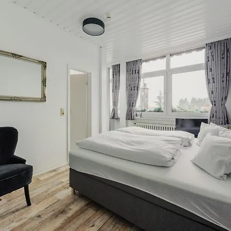 Foresta 4* בראונלאגה